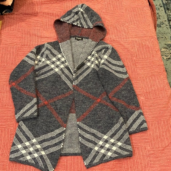 Papa Vancouver Plaid Hooded Cardigan - Picture 1 of 15